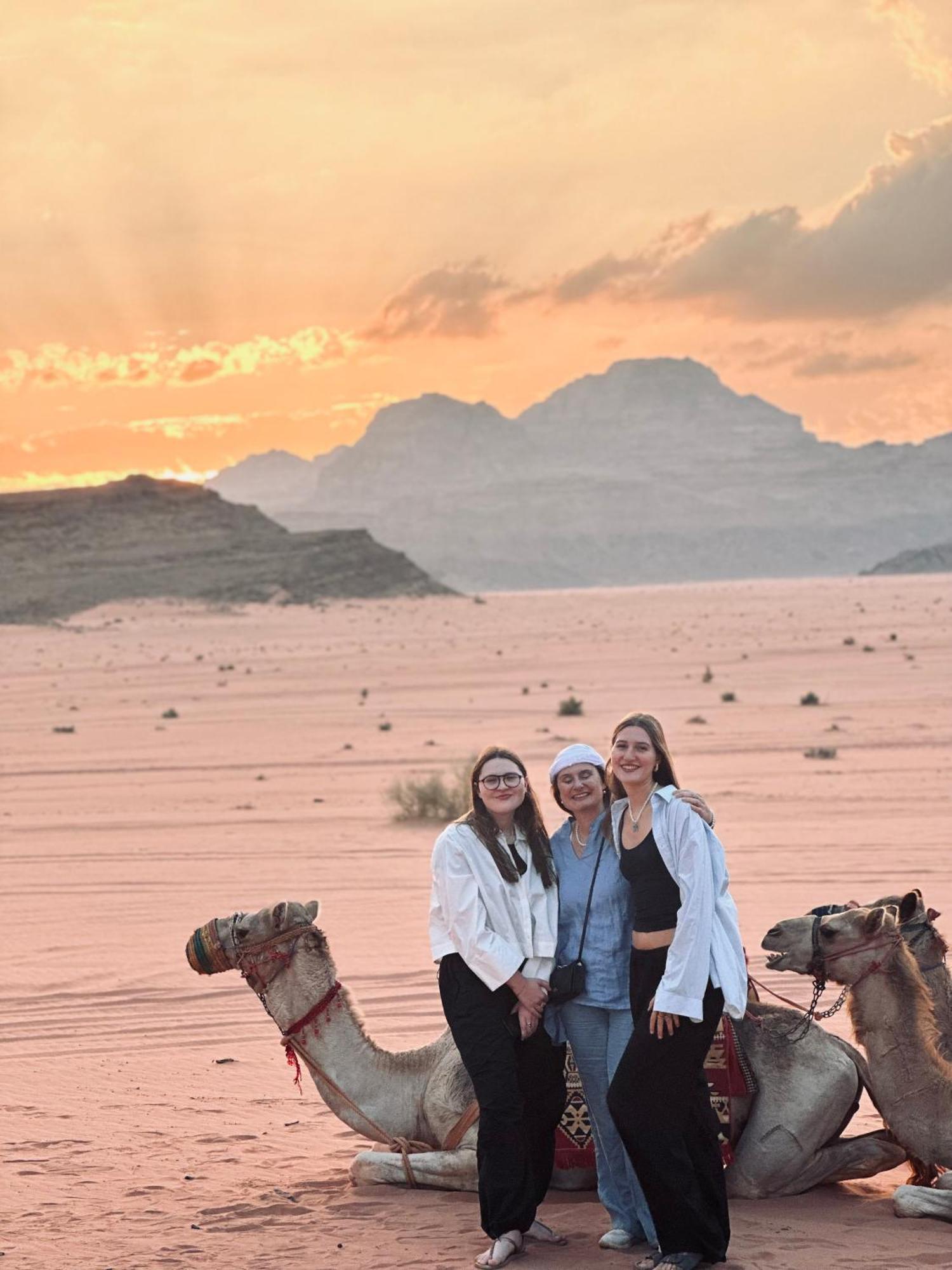 Rum Relaxation Luxury Camp Wadi Rum Exterior photo